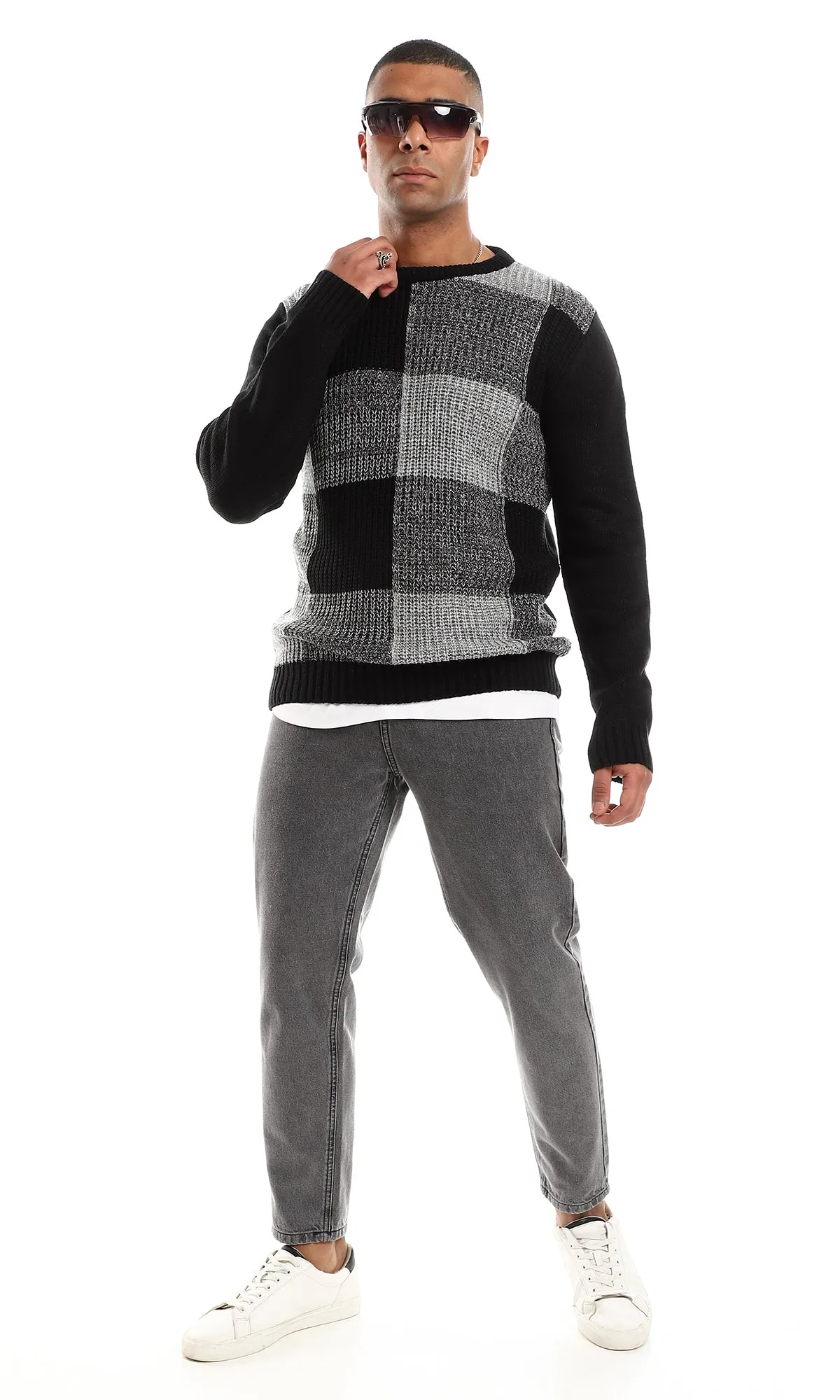 O154339 Wondow Plaids Patterned Front Knitted Pullover - Grey Shades & Black
