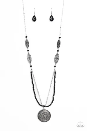 Paparazzi Necklace ~ Garden of Grace - Black